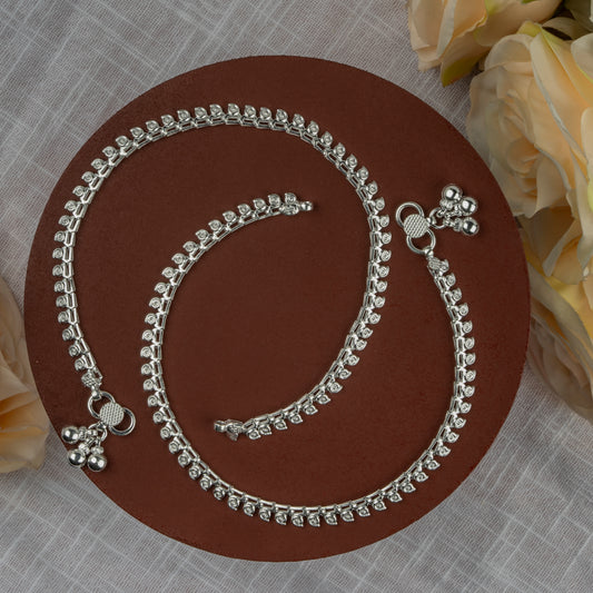 Minimalist Plain Silver Look Payal for Girls â Daily Wear Anklet