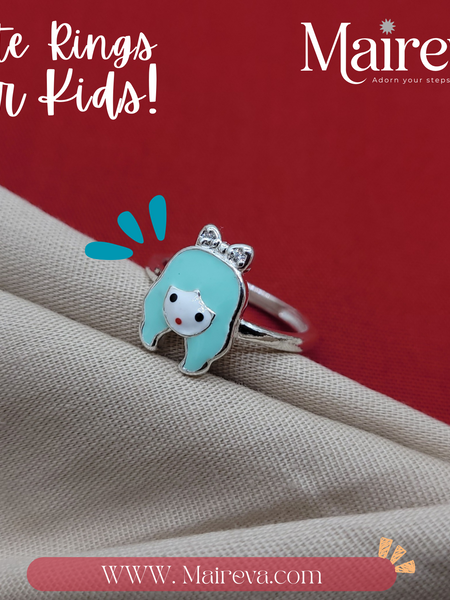 Little Doll Ring - 92.5 Silver