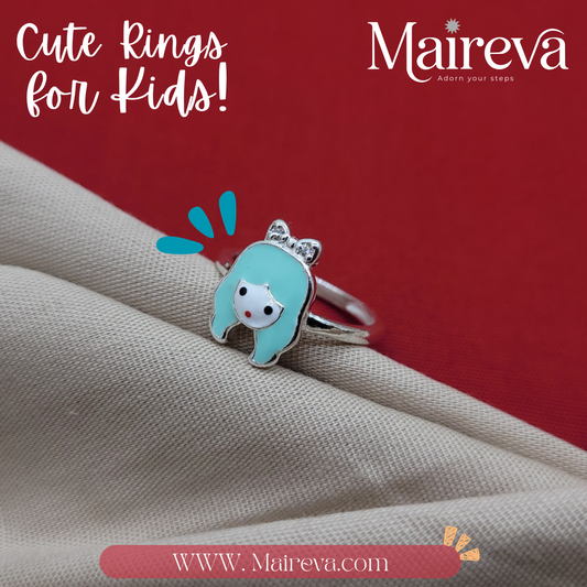 Little Doll Ring - 92.5 Silver