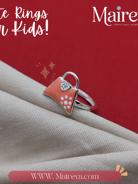 Sweetheart Handbag Ring - 92.5 Silver