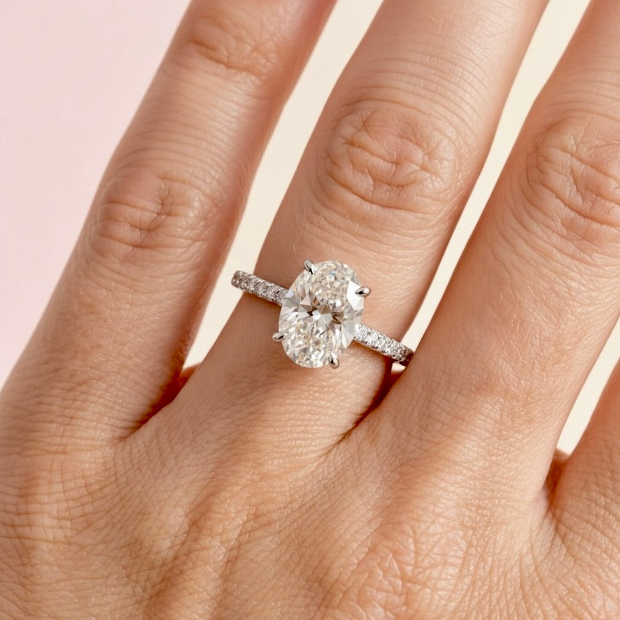 925 Silver Oval Solitaire Ring | Classic CZ Engagement Ring for Women