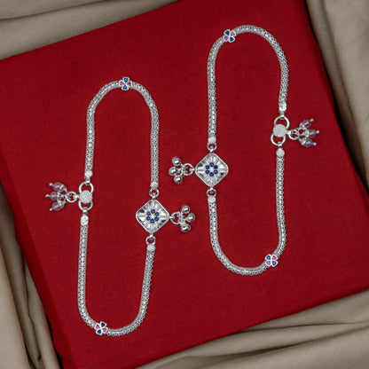 Pankhudi Lightweight Daily Wear Payal for Girls (Anklet)