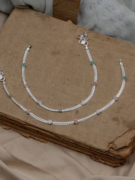 Pankhudi Lightweight Daily Wear Payal for Girls (Anklet)