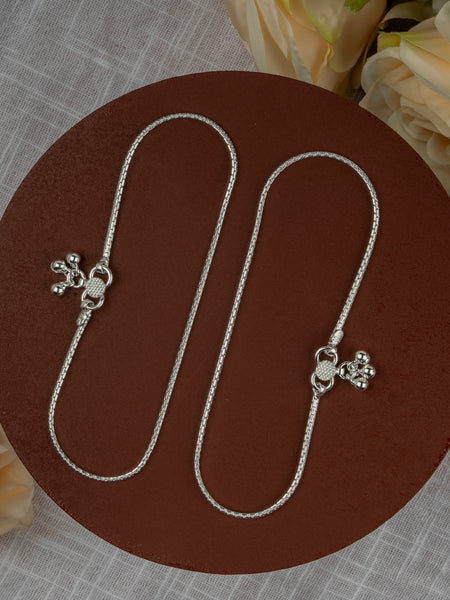 Minimalist Plain Silver Look Payal for Girls – Daily Wear Anklet