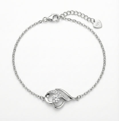925 Silver Heart Harmony Bracelet with Sparkling Solitaire Centerpiece