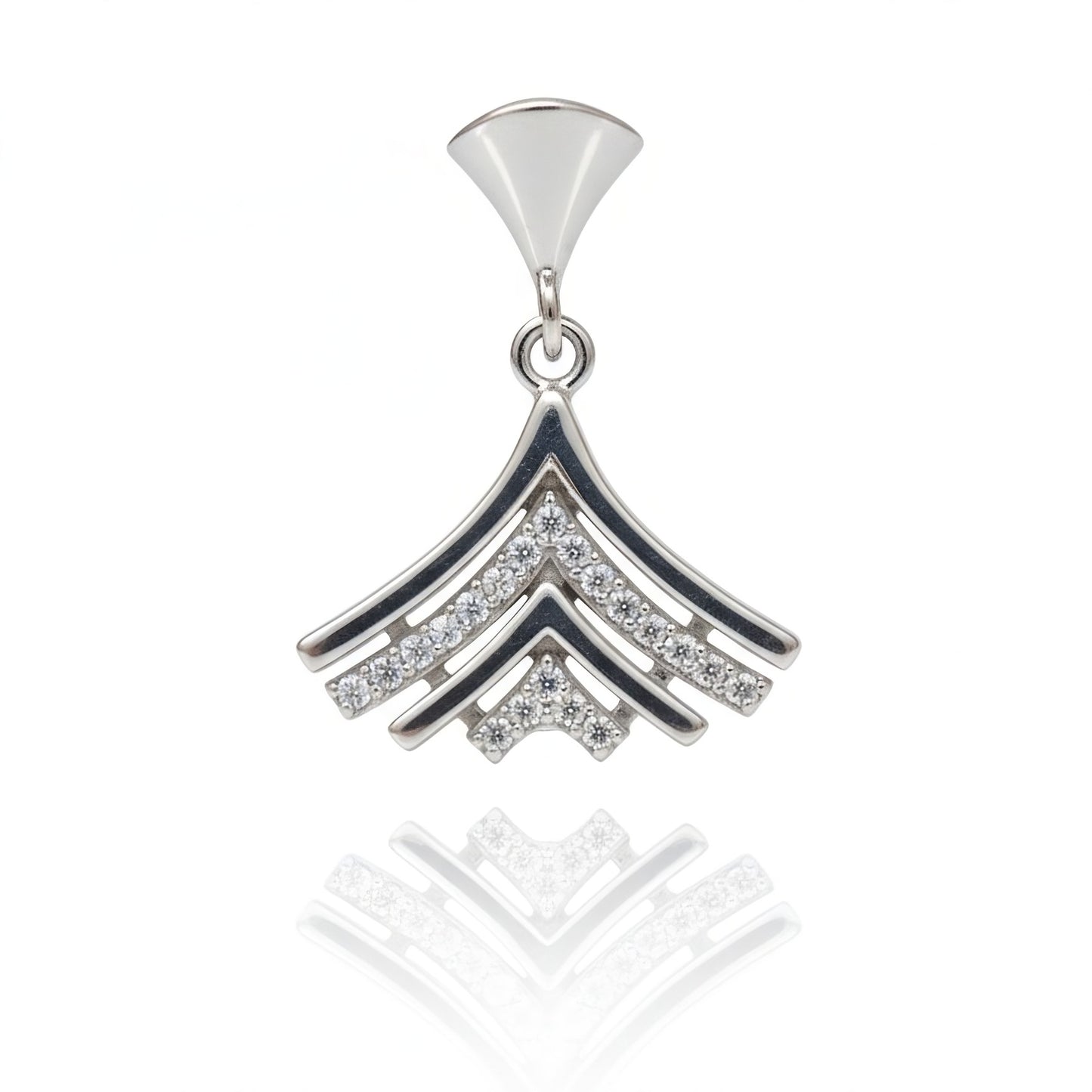 Minimal Chevron 92.5 Silver Pendant Set Elegant Daily Wear